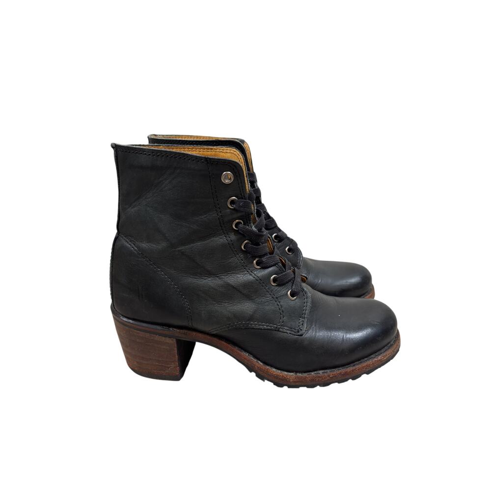 Frye Sabrina 6G Boots Womens 8 Black Leather Lace-Up Vibram Lug Sole Made in USA
